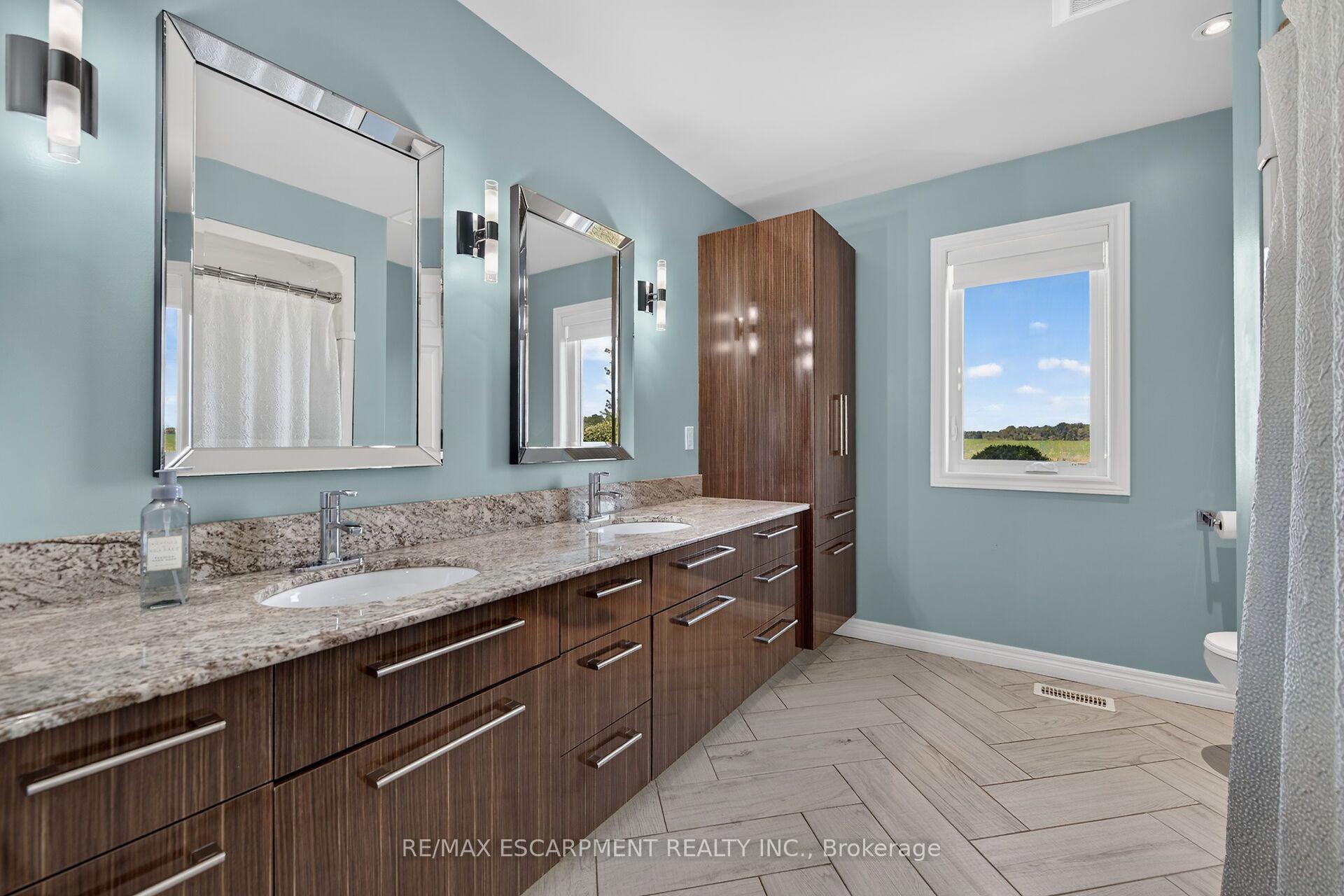 Photo 24 of 450 Stoney Creek Road, Haldimand — HOMEH