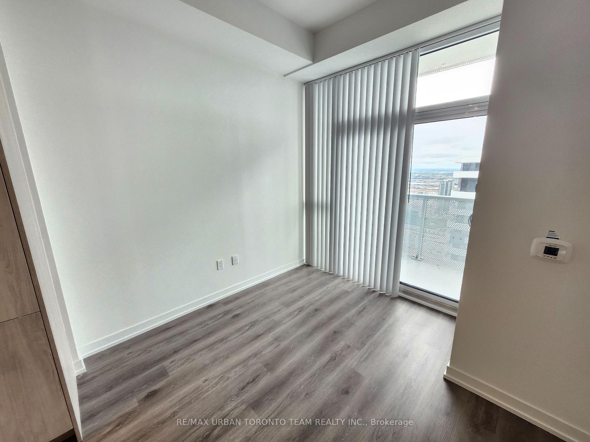 Photo 7 of Unit 6515, 225 Commerce Street, Vaughan, Vaughan Corporate Centre — HOMEH