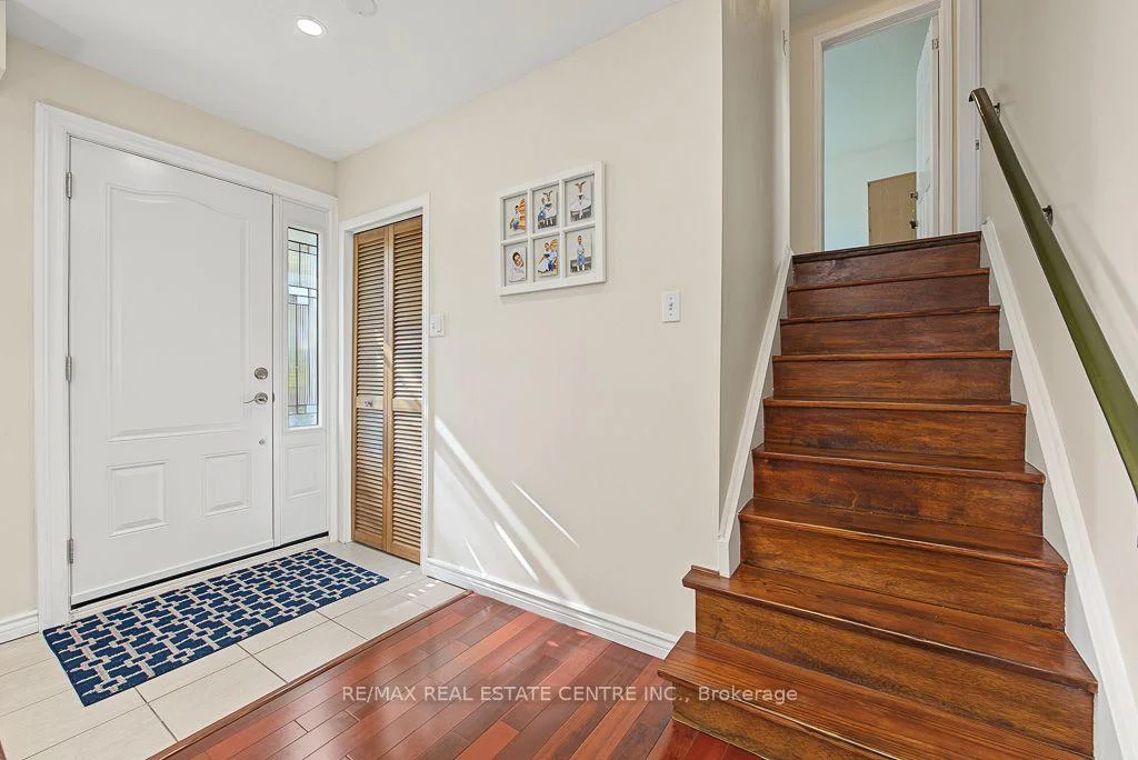 Photo 3 of 276 Bartley Bull Parkway, Brampton, Brampton East — HOMEH