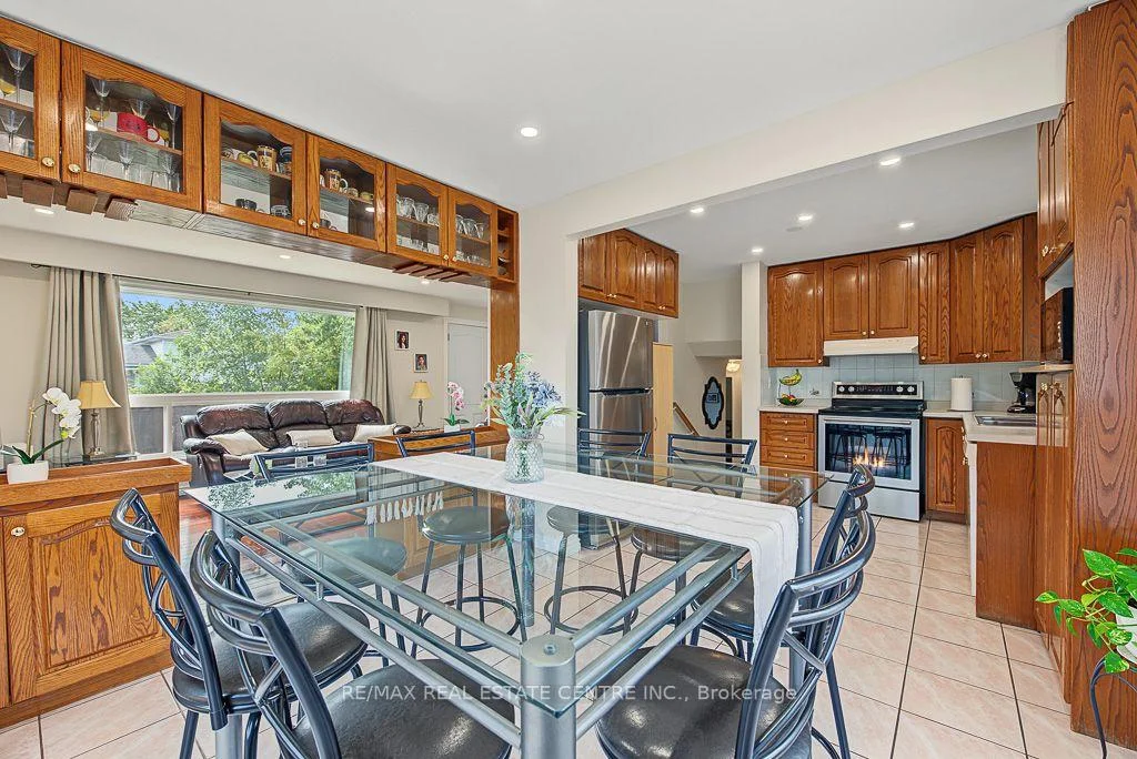 Photo 14 of 276 Bartley Bull Parkway, Brampton, Brampton East — HOMEH