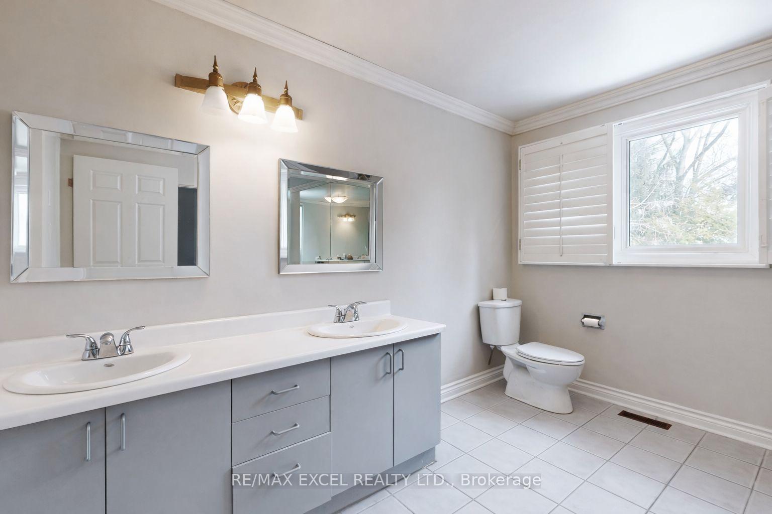 Photo 14 of 67 Rose Green Drive, Vaughan, Uplands — HOMEH
