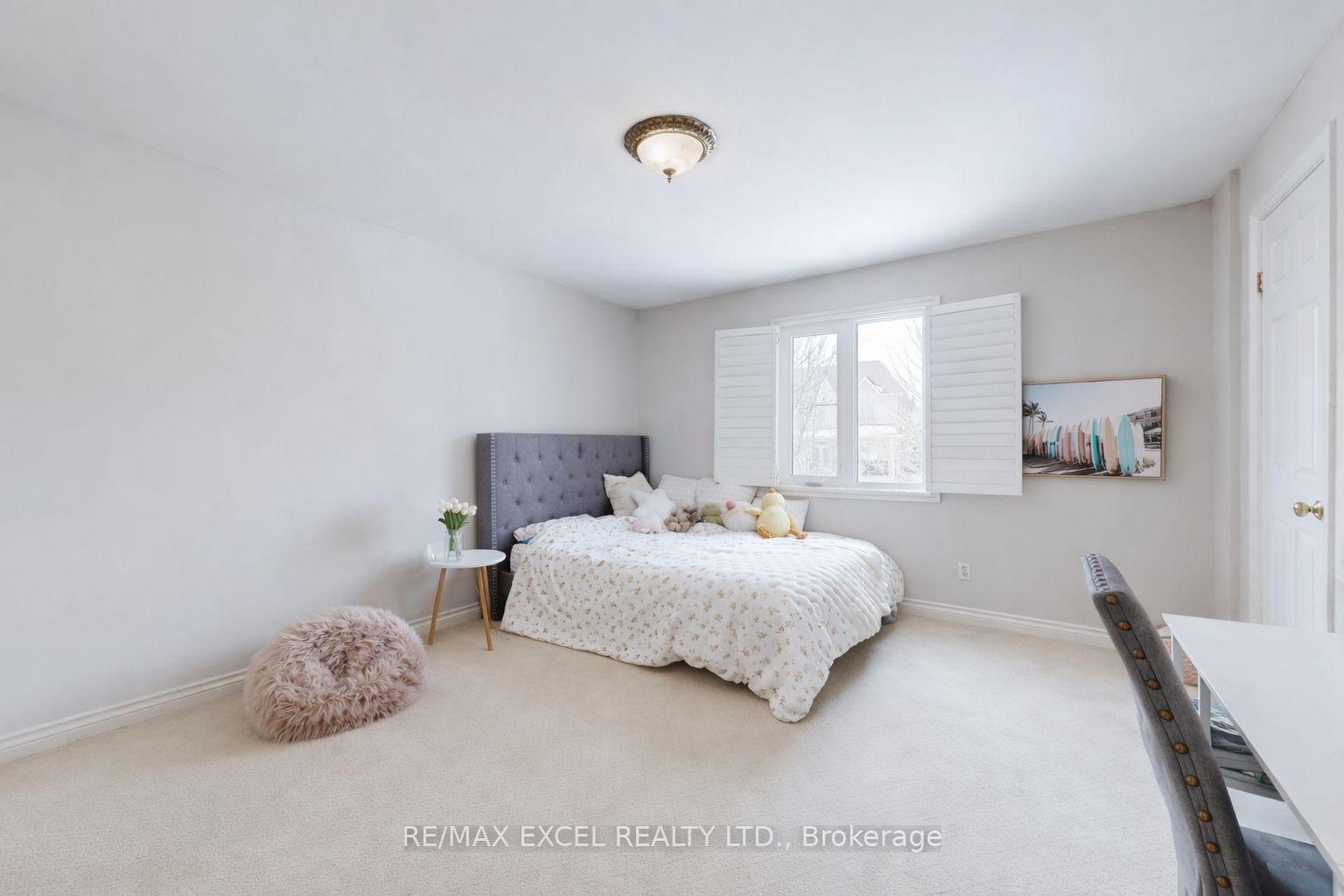 Photo 16 of 67 Rose Green Drive, Vaughan, Uplands — HOMEH
