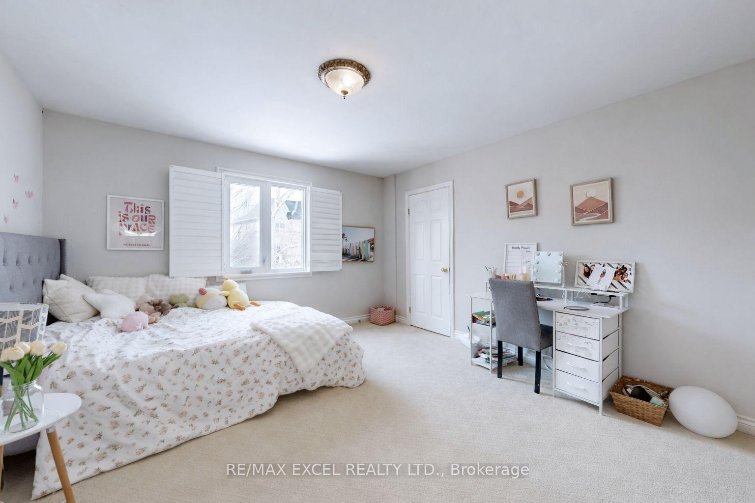 Photo 17 of 67 Rose Green Drive, Vaughan, Uplands — HOMEH