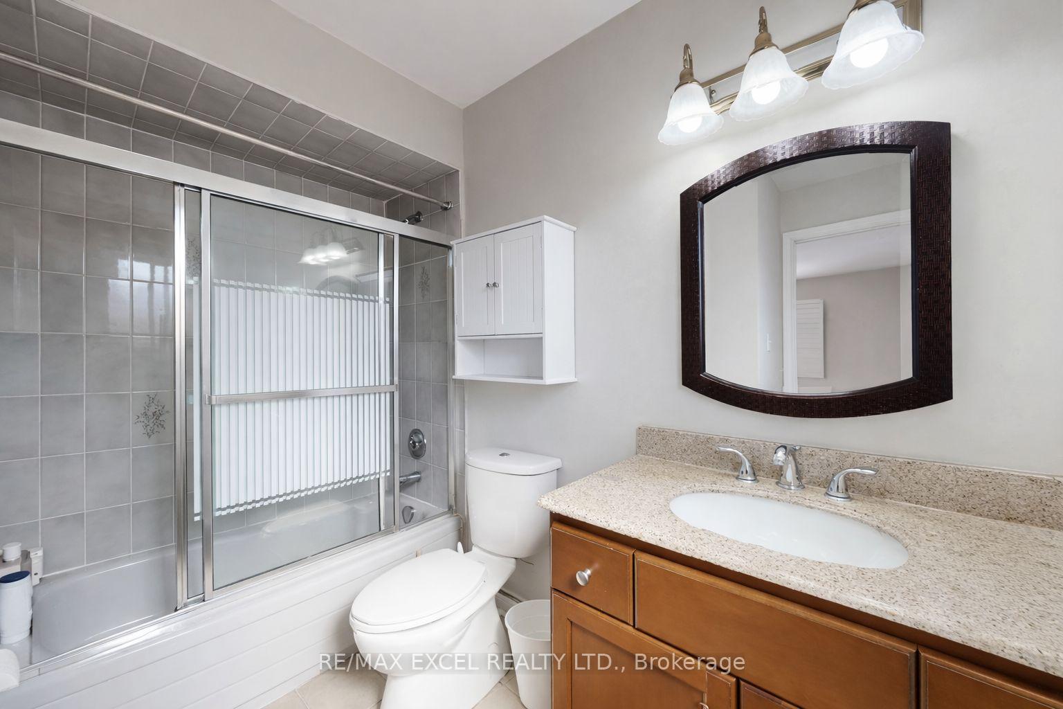 Photo 18 of 67 Rose Green Drive, Vaughan, Uplands — HOMEH