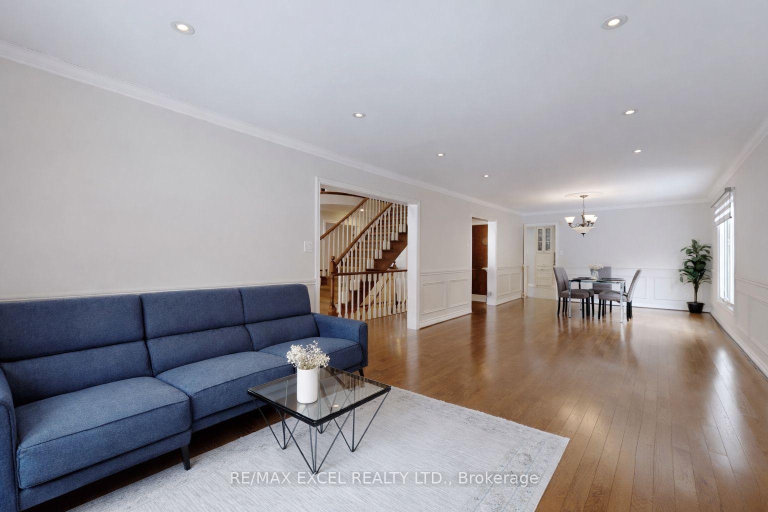Photo 24 of 67 Rose Green Drive, Vaughan, Uplands — HOMEH