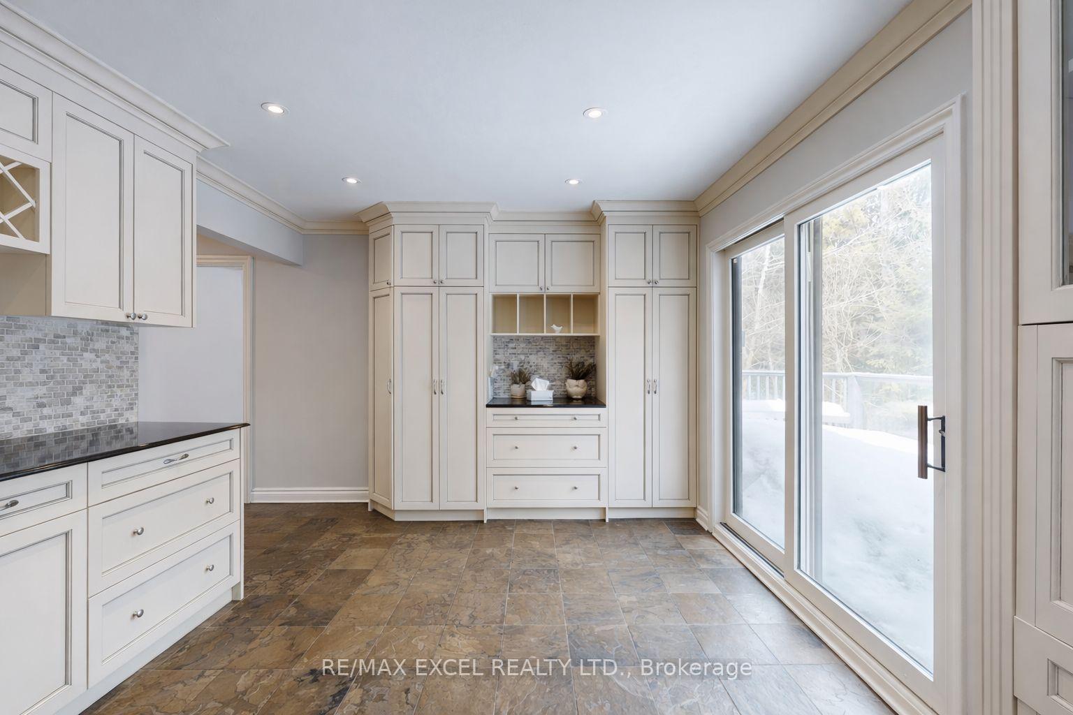 Photo 33 of 67 Rose Green Drive, Vaughan, Uplands — HOMEH