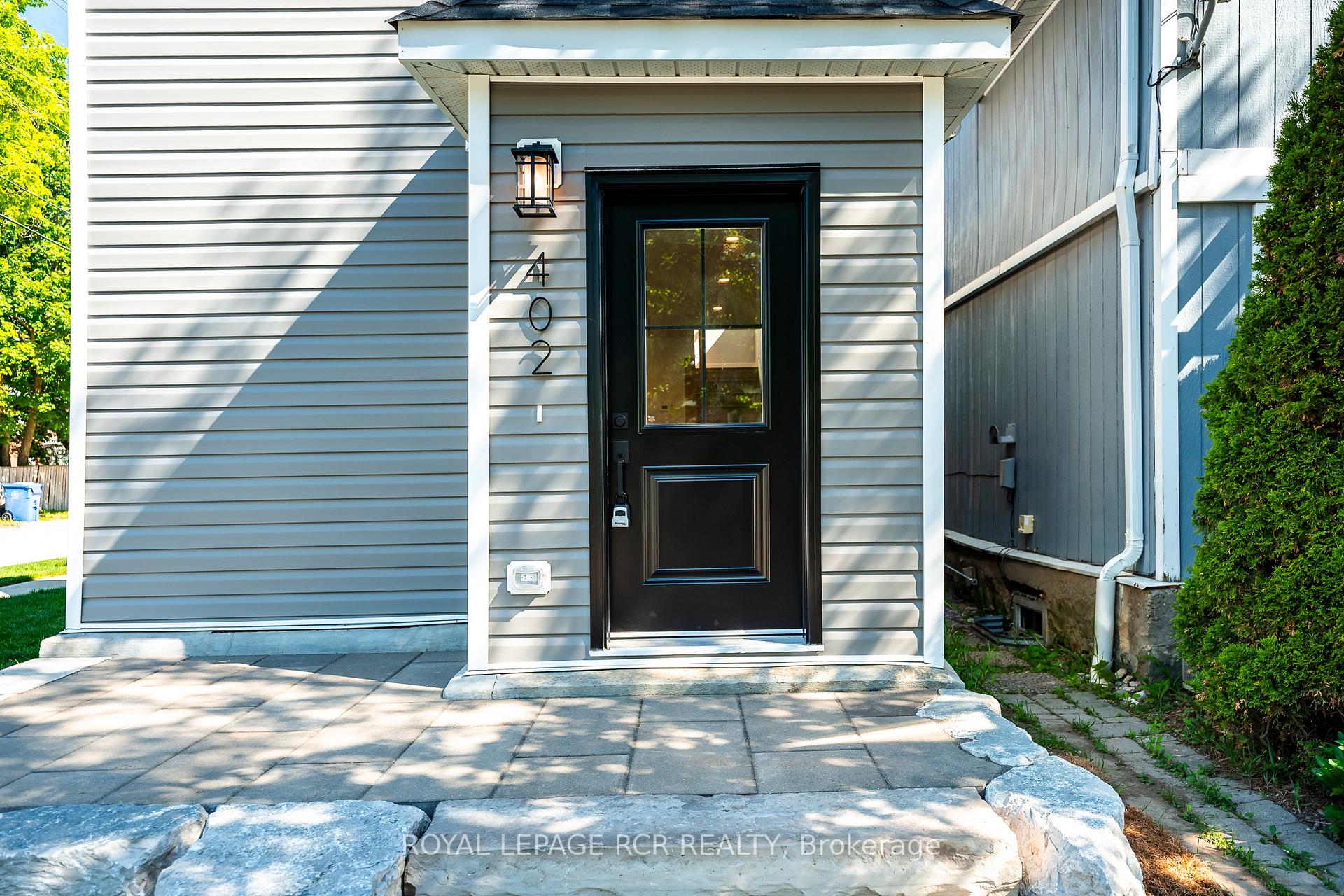 Photo 4 of 402 Main Street E, Shelburne — HOMEH