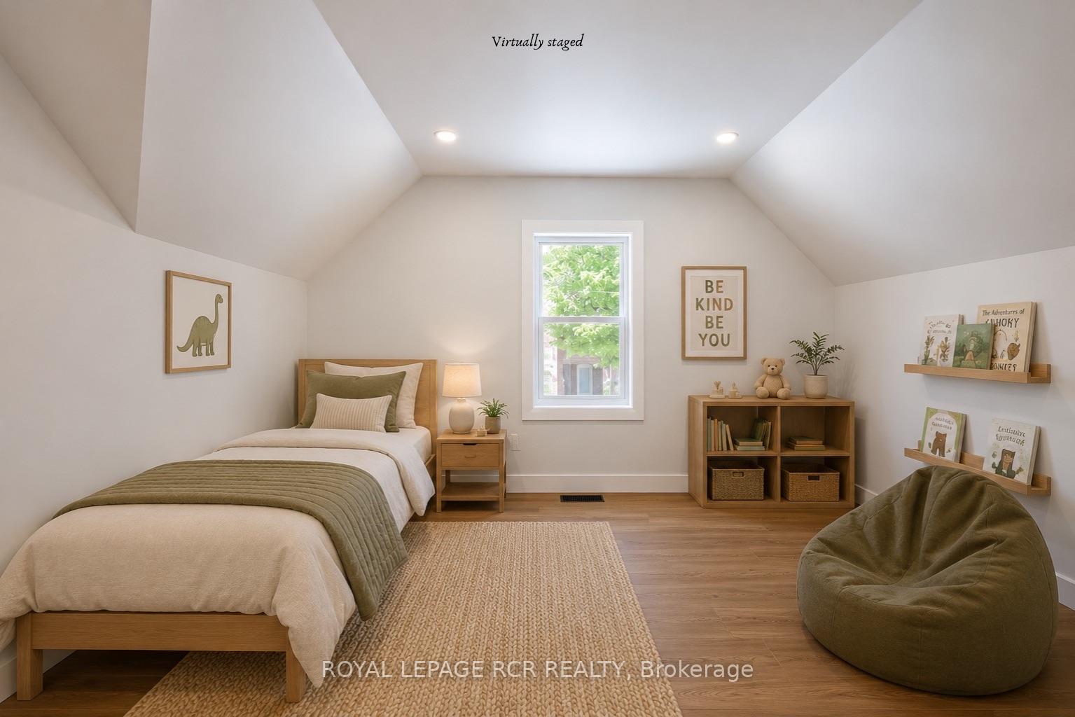 Photo 19 of 402 Main Street E, Shelburne — HOMEH