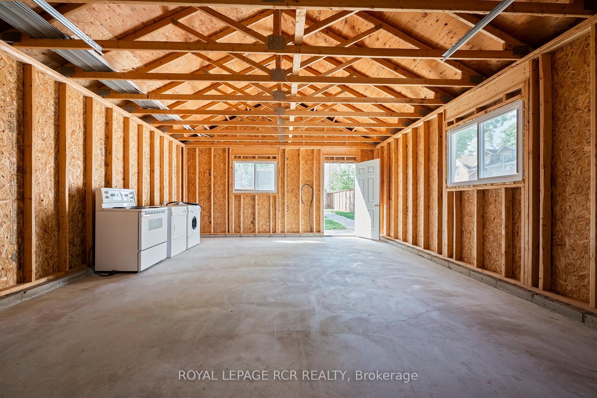 Photo 31 of 402 Main Street E, Shelburne — HOMEH