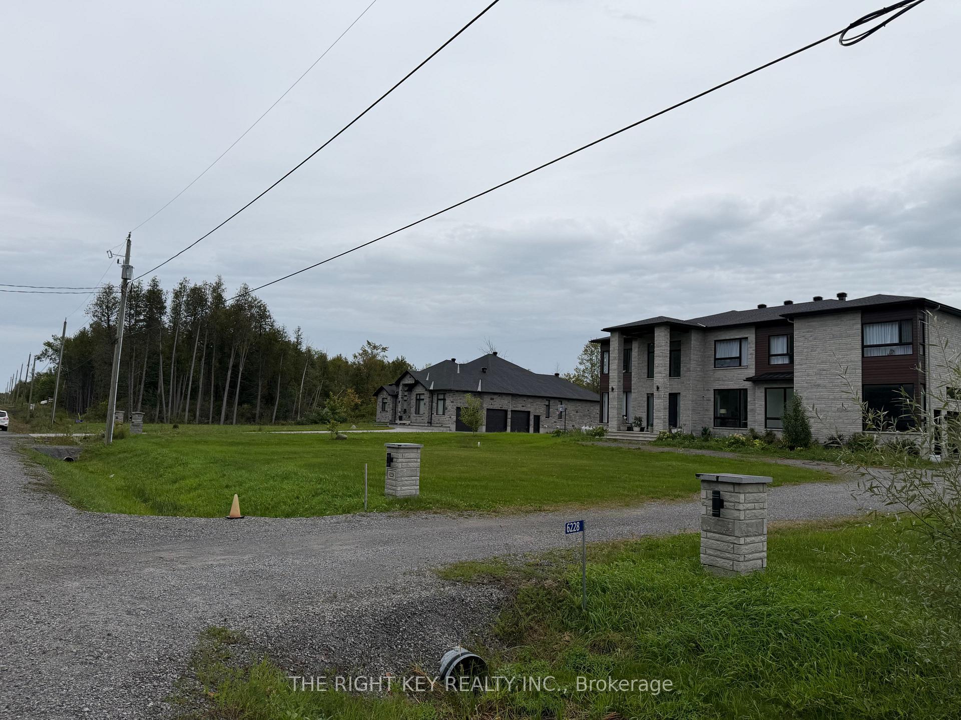 Photo 10 of 6236 Nick Adams Road, Ottawa, Osgoode Twp North of Reg Rd 6 — HOMEH