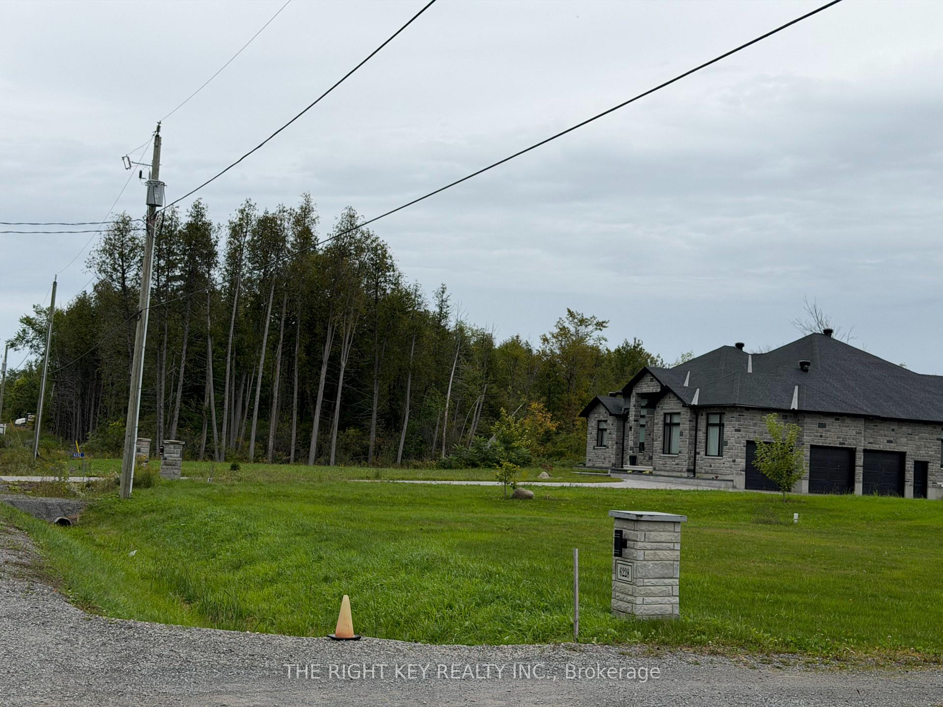 Photo 11 of 6236 Nick Adams Road, Ottawa, Osgoode Twp North of Reg Rd 6 — HOMEH
