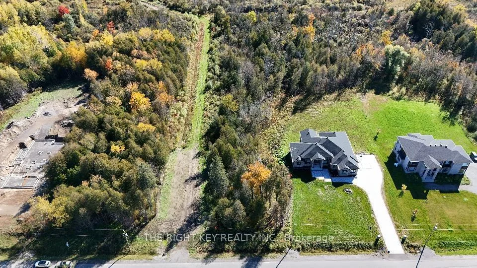 Photo 3 of 6236 Nick Adams Road, Ottawa, Osgoode Twp North of Reg Rd 6 — HOMEH