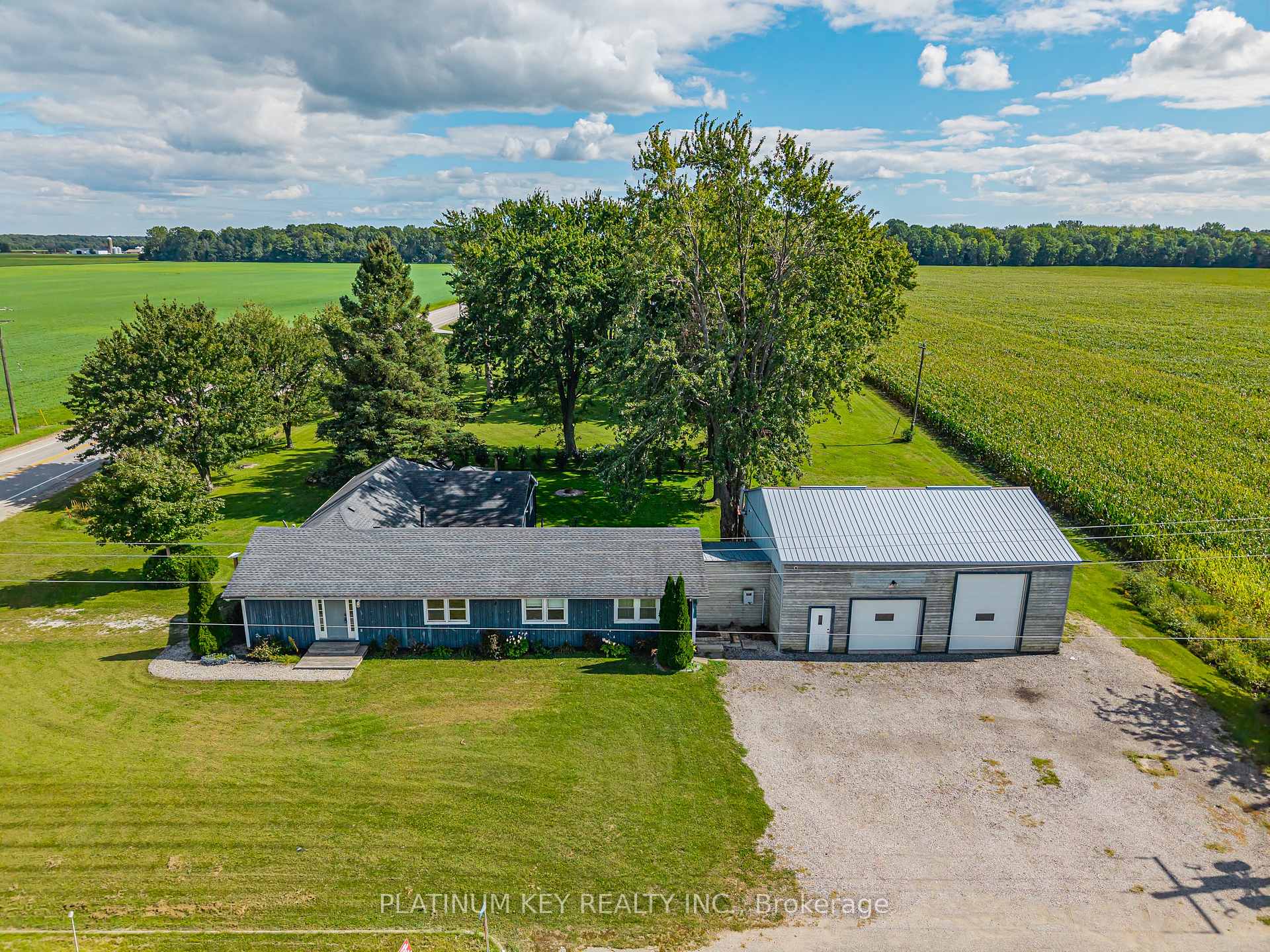 Photo of 2731 Longwoods Road