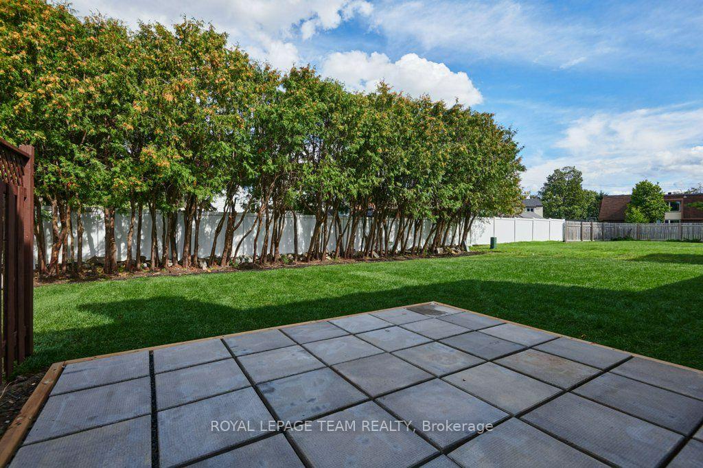 Photo 33 of 11 Elvaston Avenue, Ottawa, Craig Henry/Woodvale — HOMEH