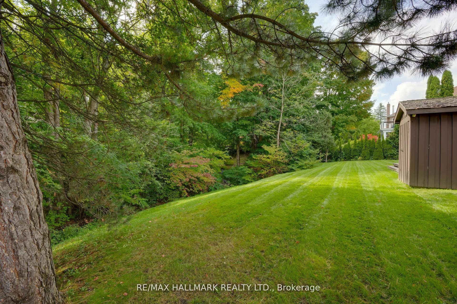 Photo 23 of 71 Willow Farm Lane, Aurora, Hills of St Andrew — HOMEH