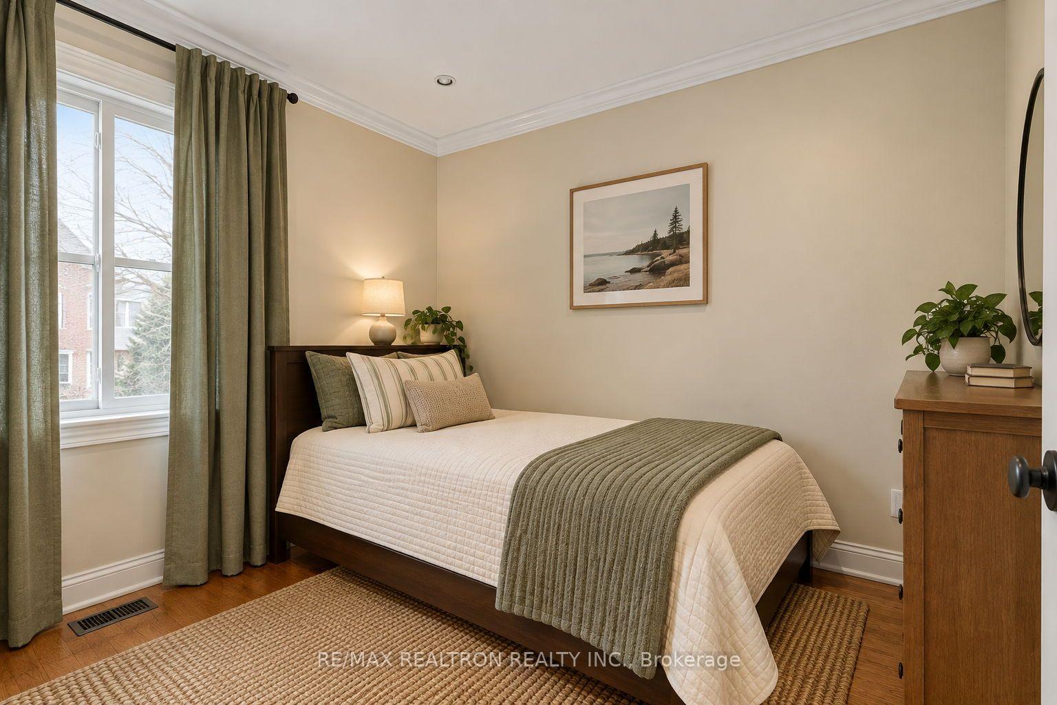 Photo 9 of 1657 Keele Street, Toronto, Keelesdale-Eglinton West — HOMEH