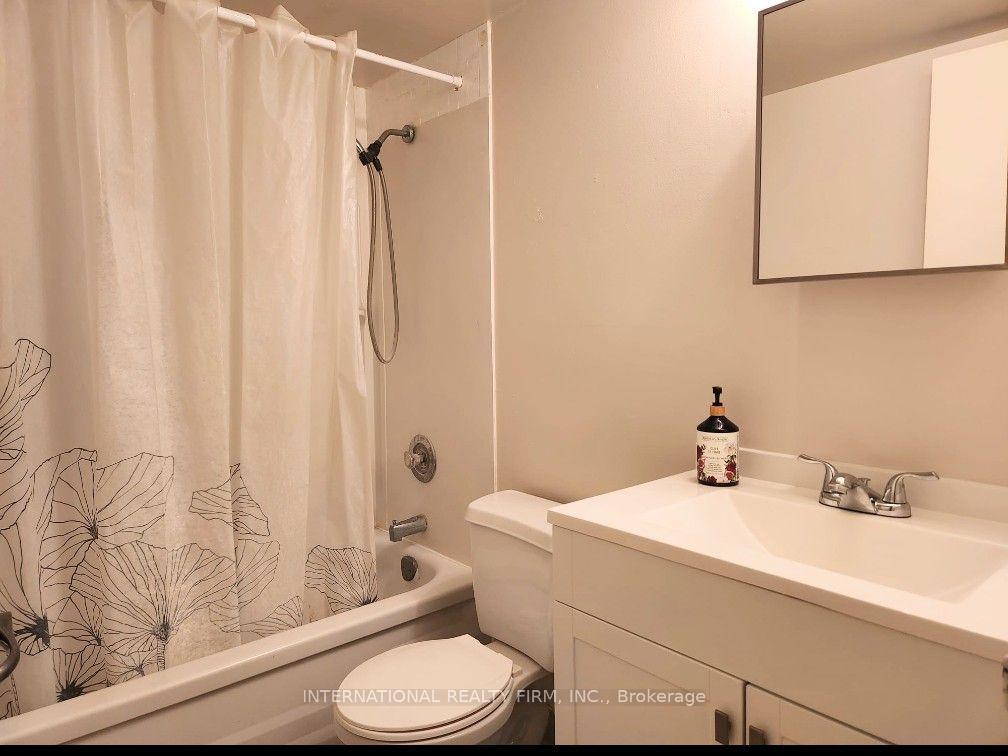 Photo 10 of Unit 1102, 215 Glenridge Avenue, St. Catharines, Glendale/Glenridge — HOMEH