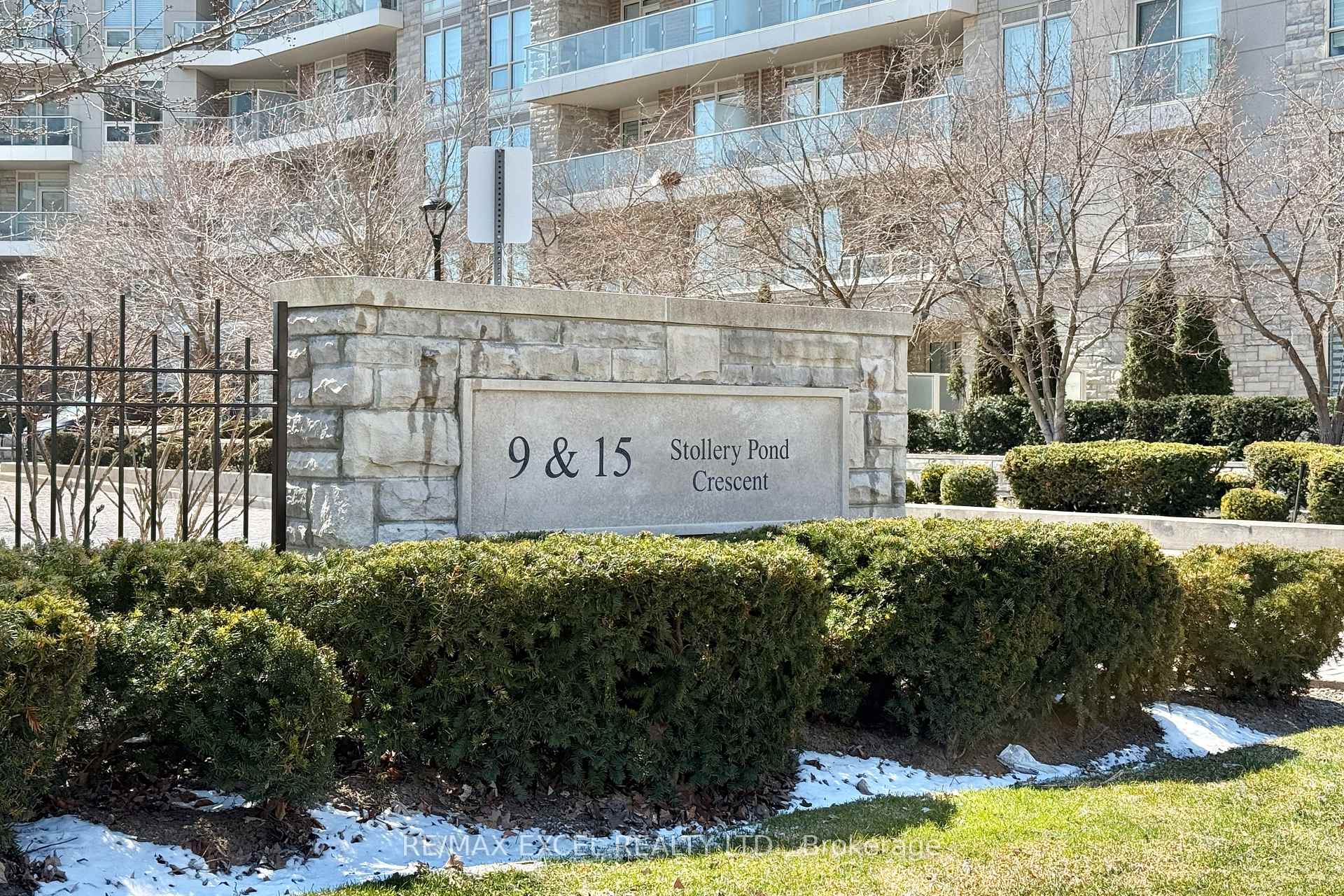 Photo 2 of Unit 208, 9 Stollery Pond Crescent, Markham, Angus Glen — HOMEH