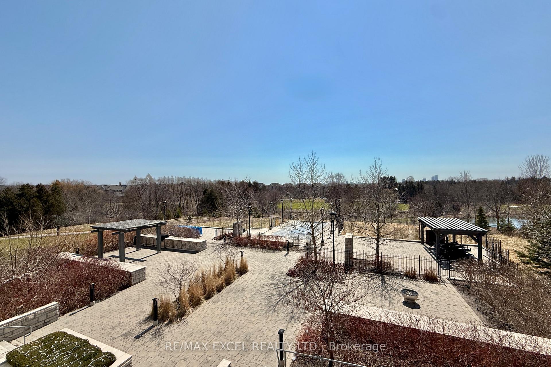 Photo 5 of Unit 208, 9 Stollery Pond Crescent, Markham, Angus Glen — HOMEH
