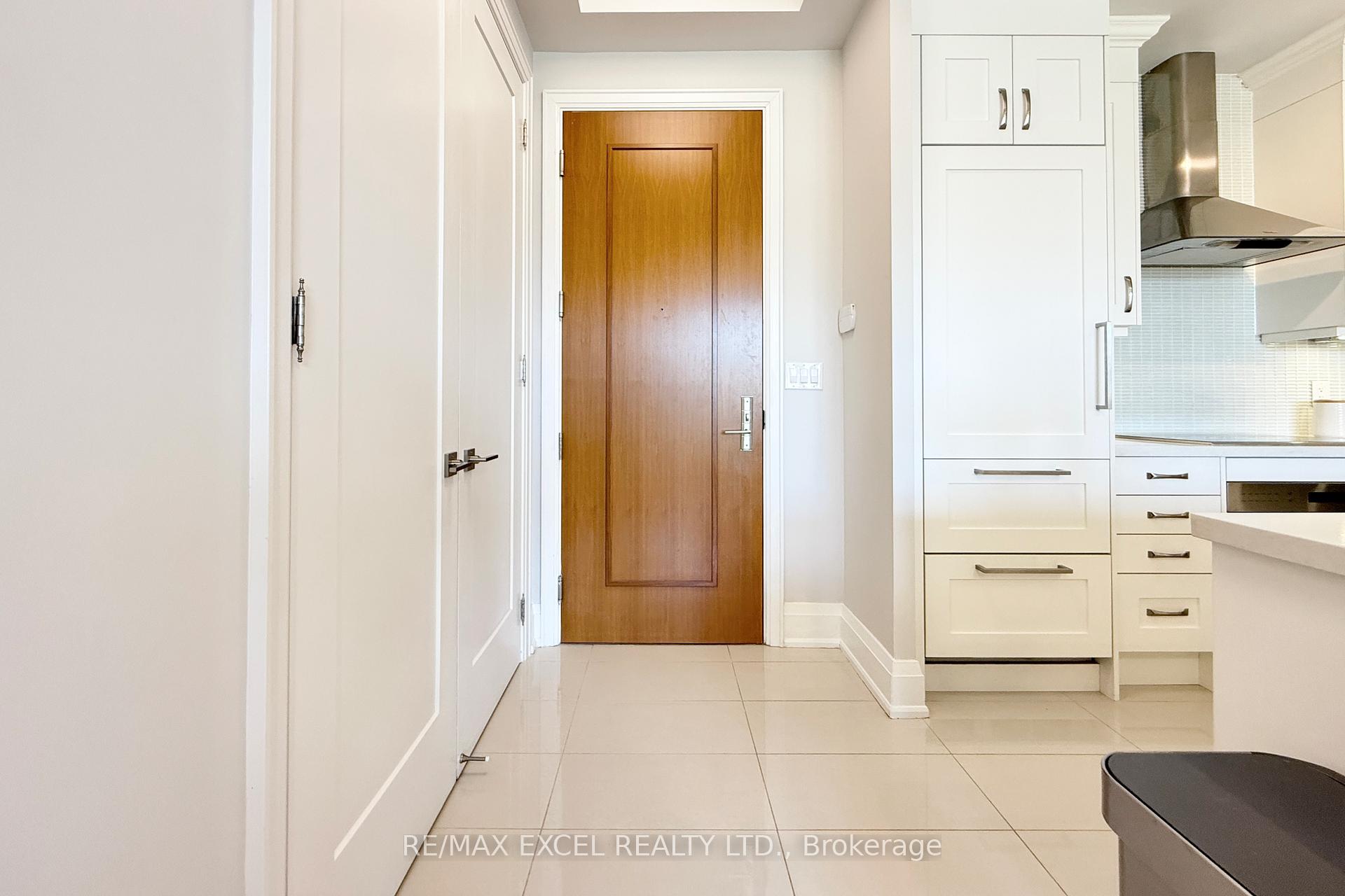 Photo 10 of Unit 208, 9 Stollery Pond Crescent, Markham, Angus Glen — HOMEH