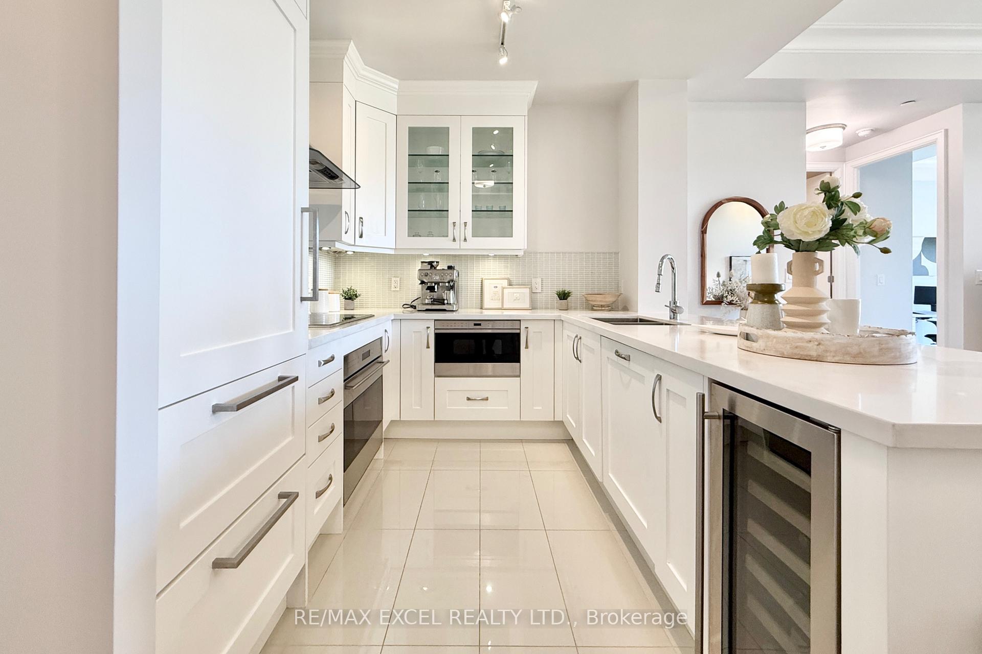 Photo 17 of Unit 208, 9 Stollery Pond Crescent, Markham, Angus Glen — HOMEH