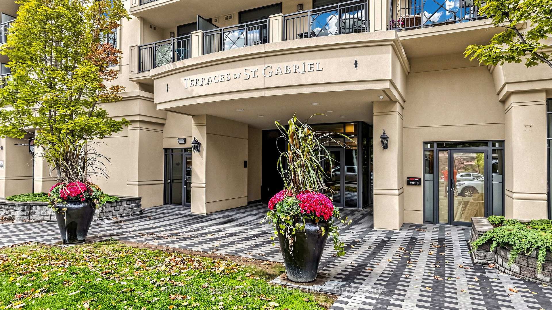 Photo 4 of Unit 412, 650 Sheppard Avenue E, North York, Bayview Village — HOMEH
