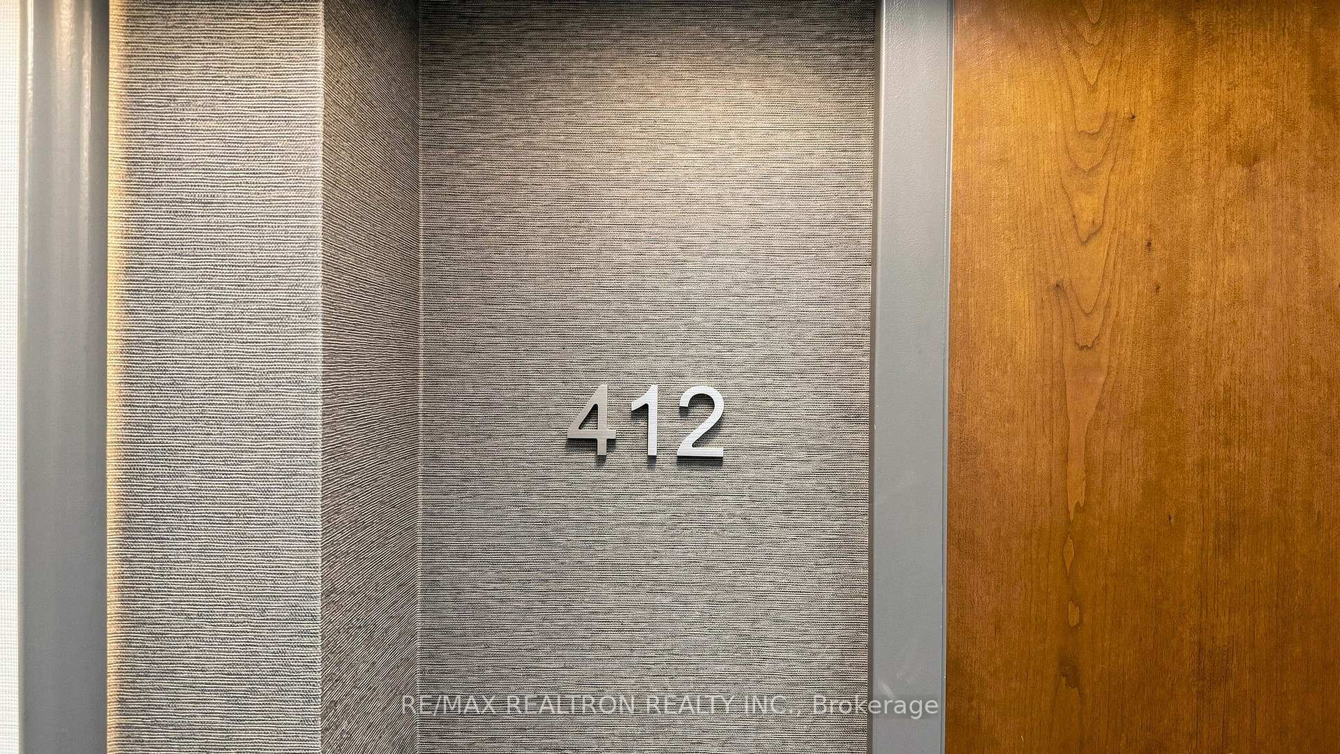 Photo 8 of Unit 412, 650 Sheppard Avenue E, North York, Bayview Village — HOMEH
