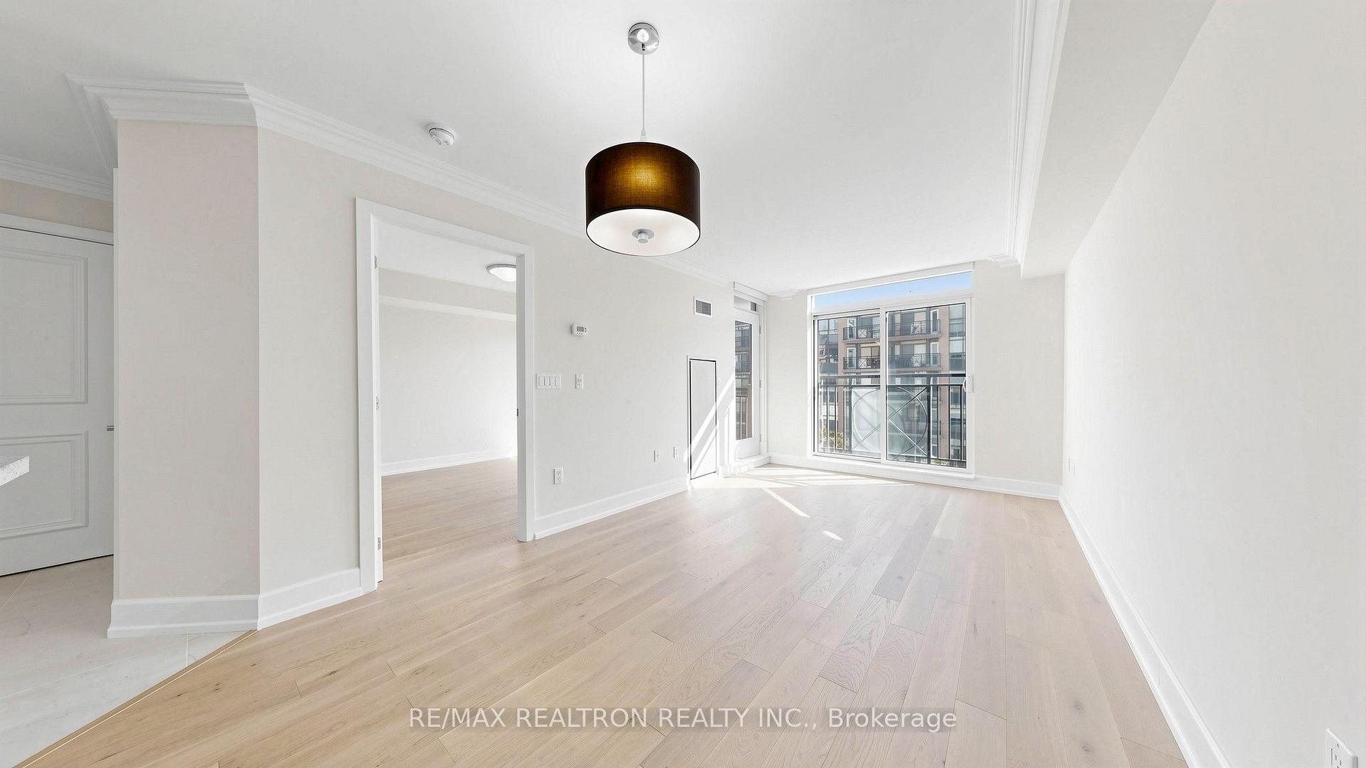 Photo 11 of Unit 412, 650 Sheppard Avenue E, North York, Bayview Village — HOMEH