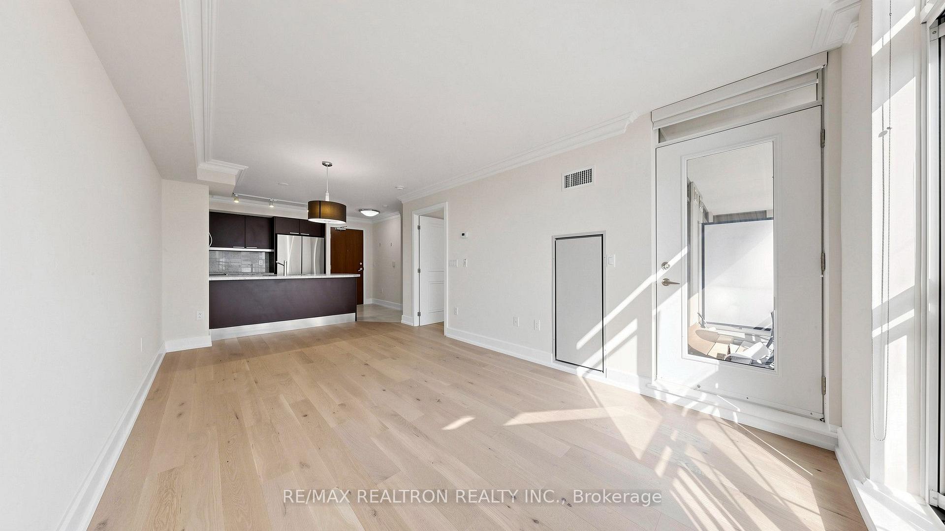 Photo 12 of Unit 412, 650 Sheppard Avenue E, North York, Bayview Village — HOMEH