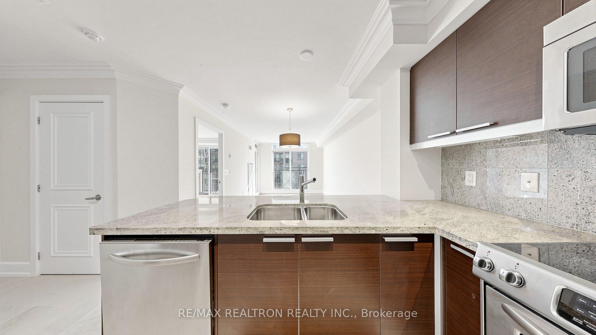 Photo 16 of Unit 412, 650 Sheppard Avenue E, North York, Bayview Village — HOMEH