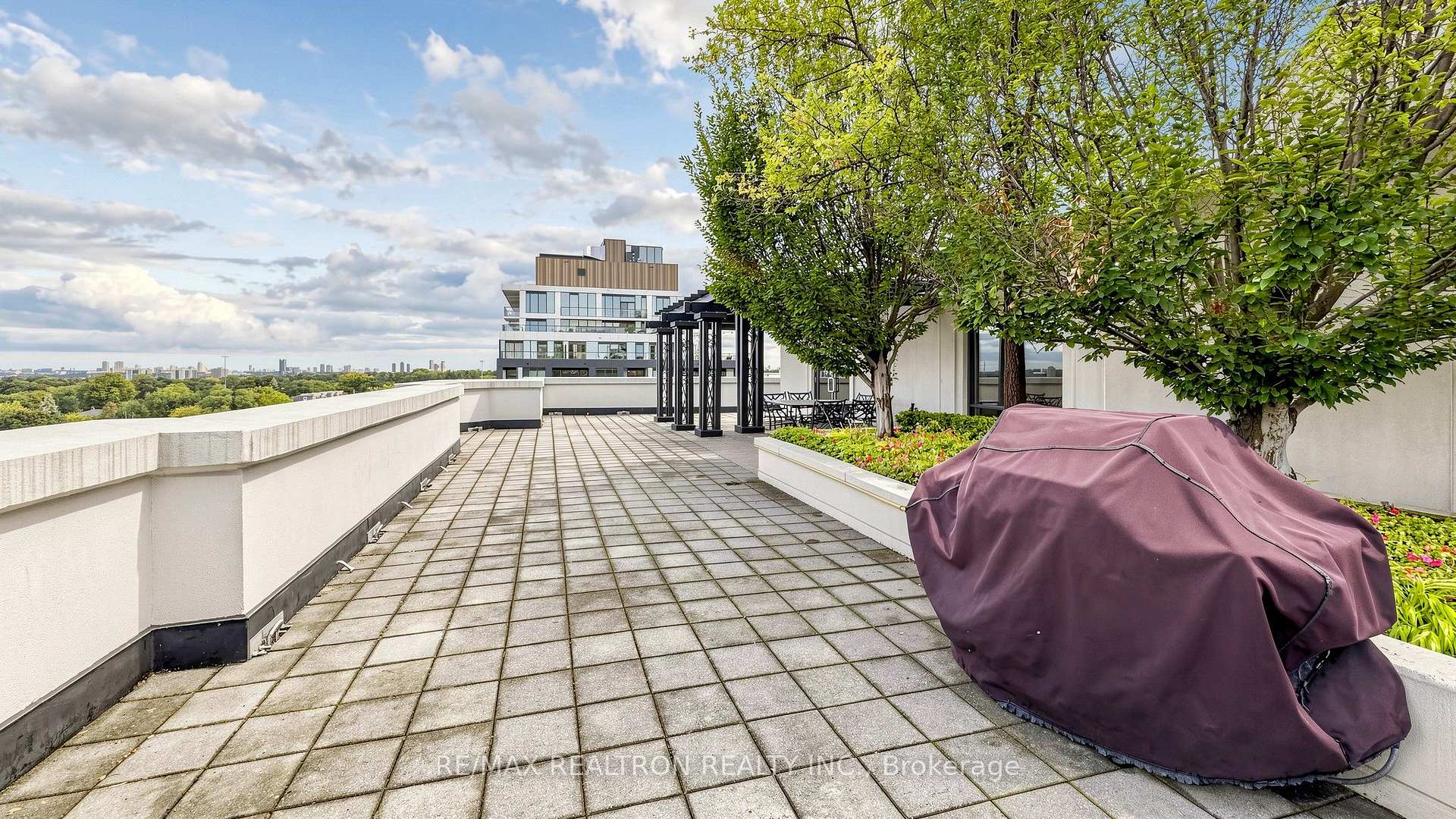 Photo 40 of Unit 412, 650 Sheppard Avenue E, North York, Bayview Village — HOMEH