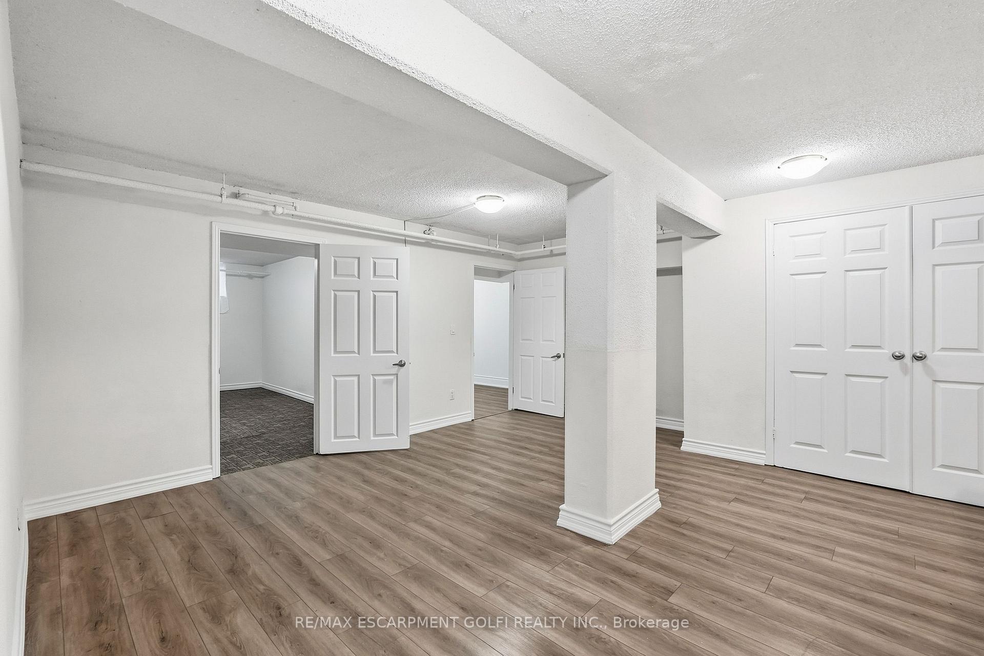 Photo 47 of 2180 Dixie Road, Mississauga, Lakeview — HOMEH