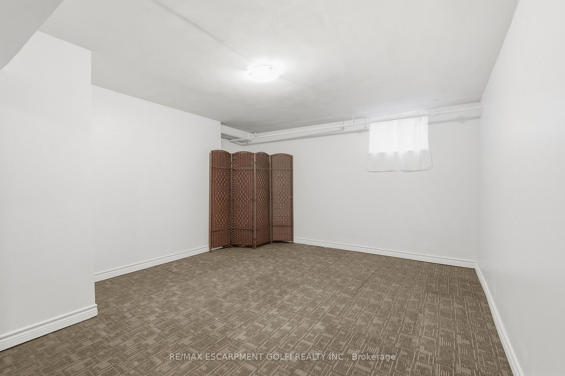 Photo 51 of 2180 Dixie Road, Mississauga, Lakeview — HOMEH