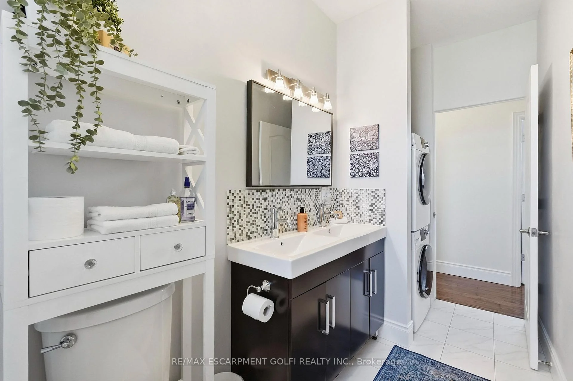 Photo 36 of 2180 Dixie Road, Mississauga, Lakeview — HOMEH