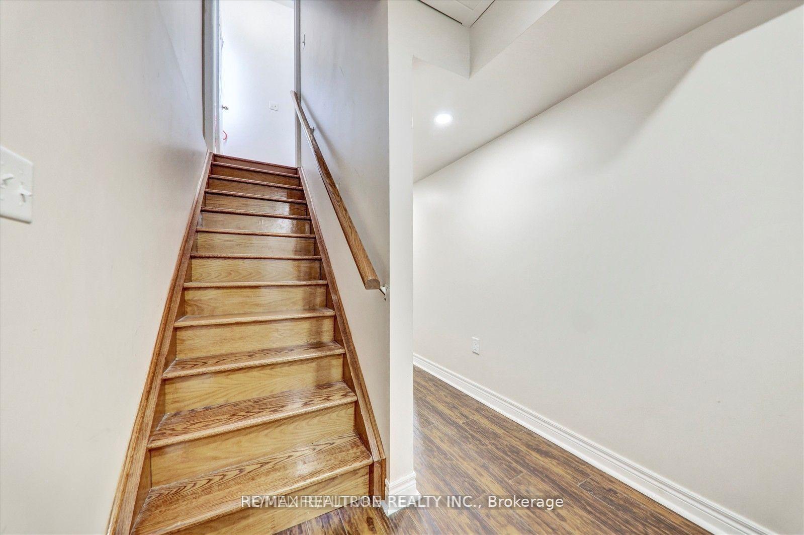 Photo 2 of Basement -65 Kincaid Lane, Markham, Middlefield — HOMEH