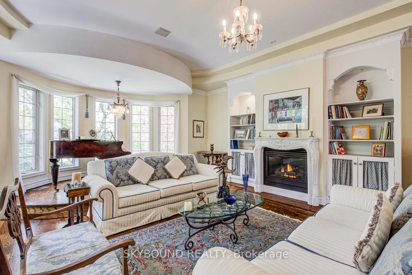 Photo 9 of 58 Kirk Drive, Markham, Royal Orchard — HOMEH