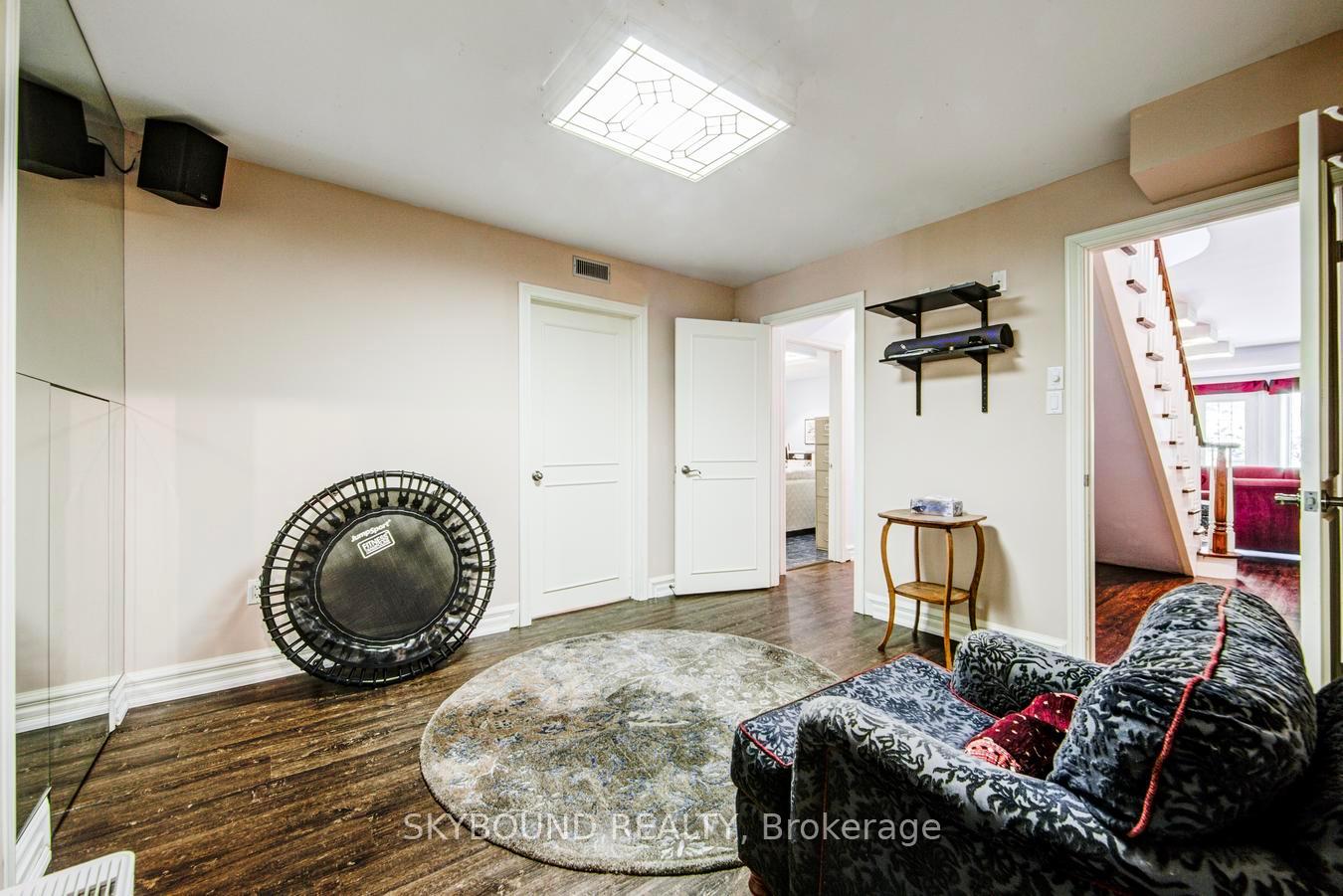 Photo 32 of 58 Kirk Drive, Markham, Royal Orchard — HOMEH