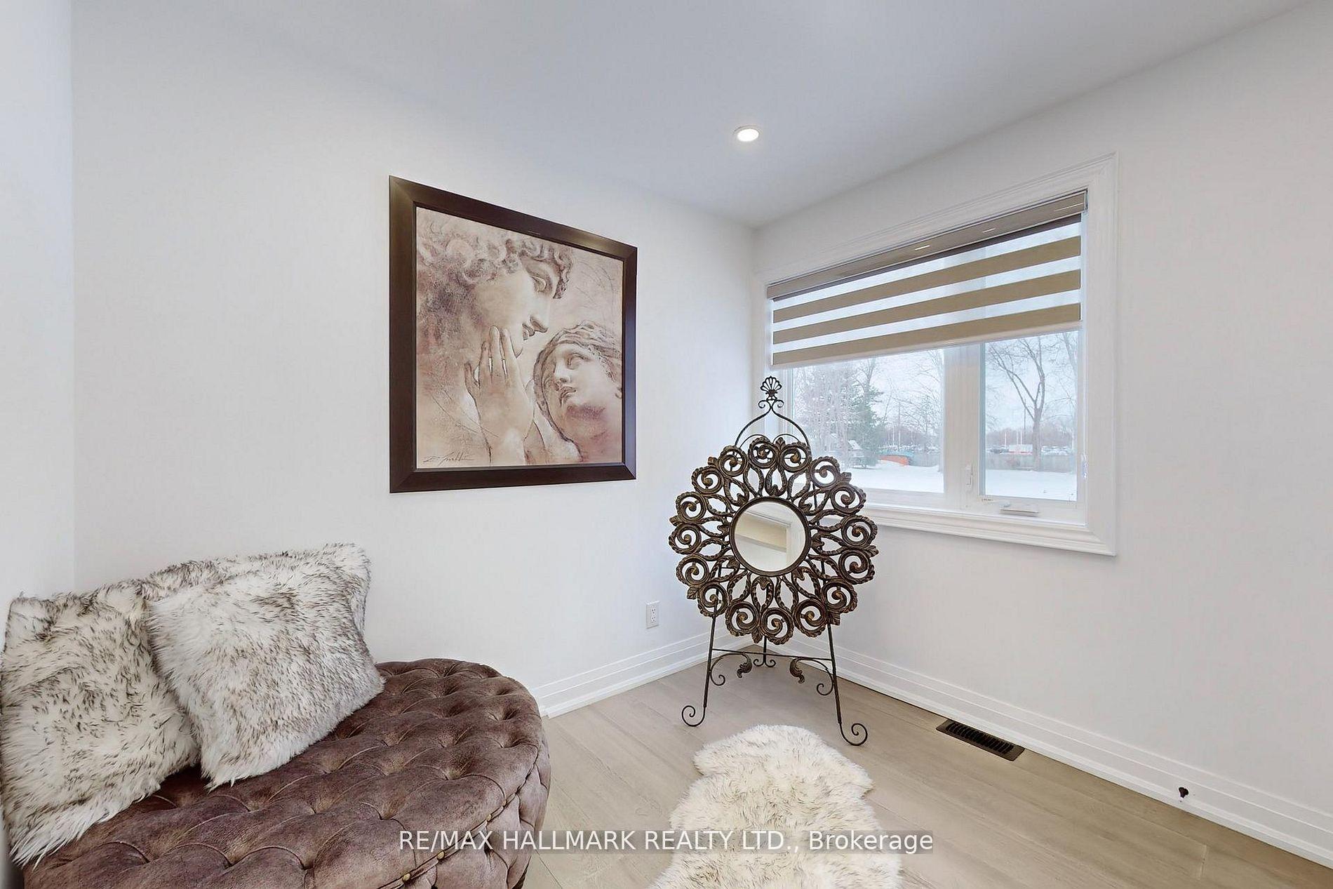 Photo 25 of 24 Cresser Avenue, Whitby, Rural Whitby — HOMEH