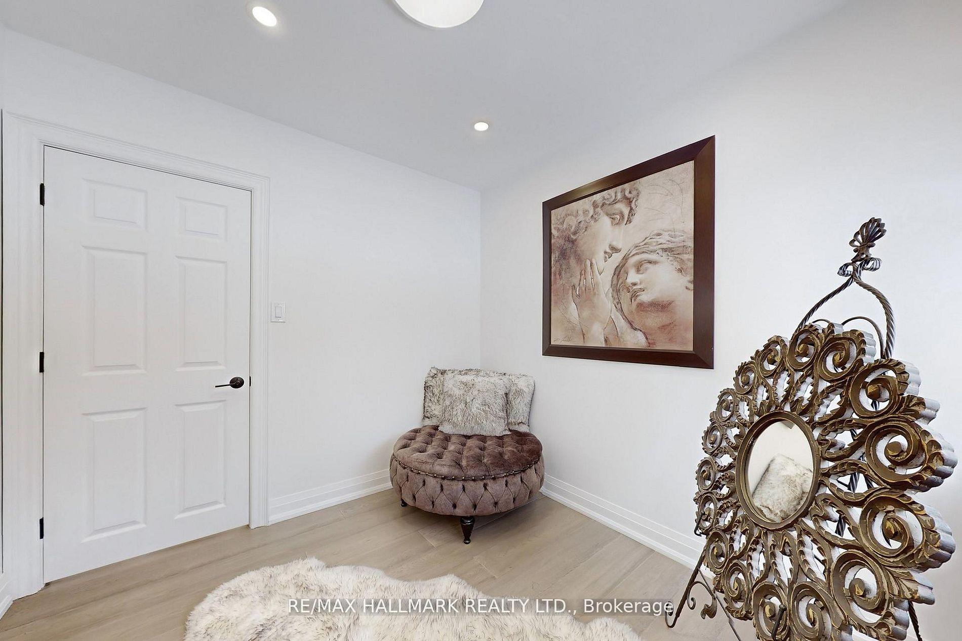 Photo 26 of 24 Cresser Avenue, Whitby, Rural Whitby — HOMEH