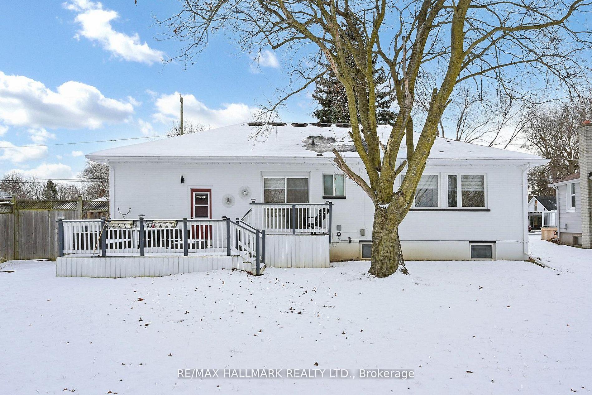 Photo 46 of 24 Cresser Avenue, Whitby, Rural Whitby — HOMEH