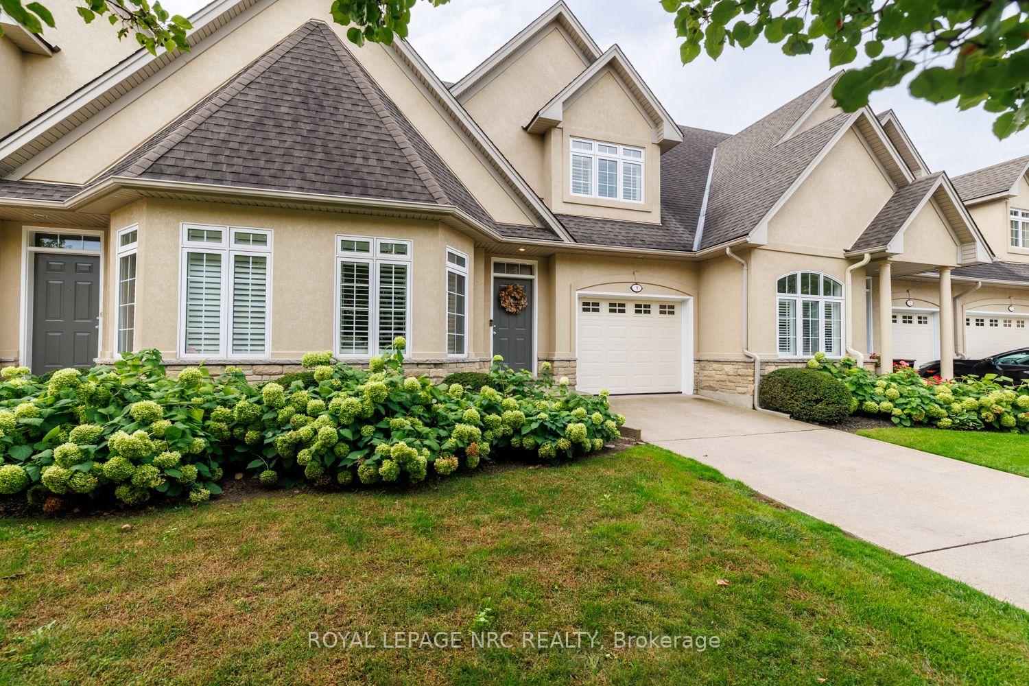 Photo 3 of Unit 9, 8142 Costabile Drive, Niagara Falls, Ascot — HOMEH