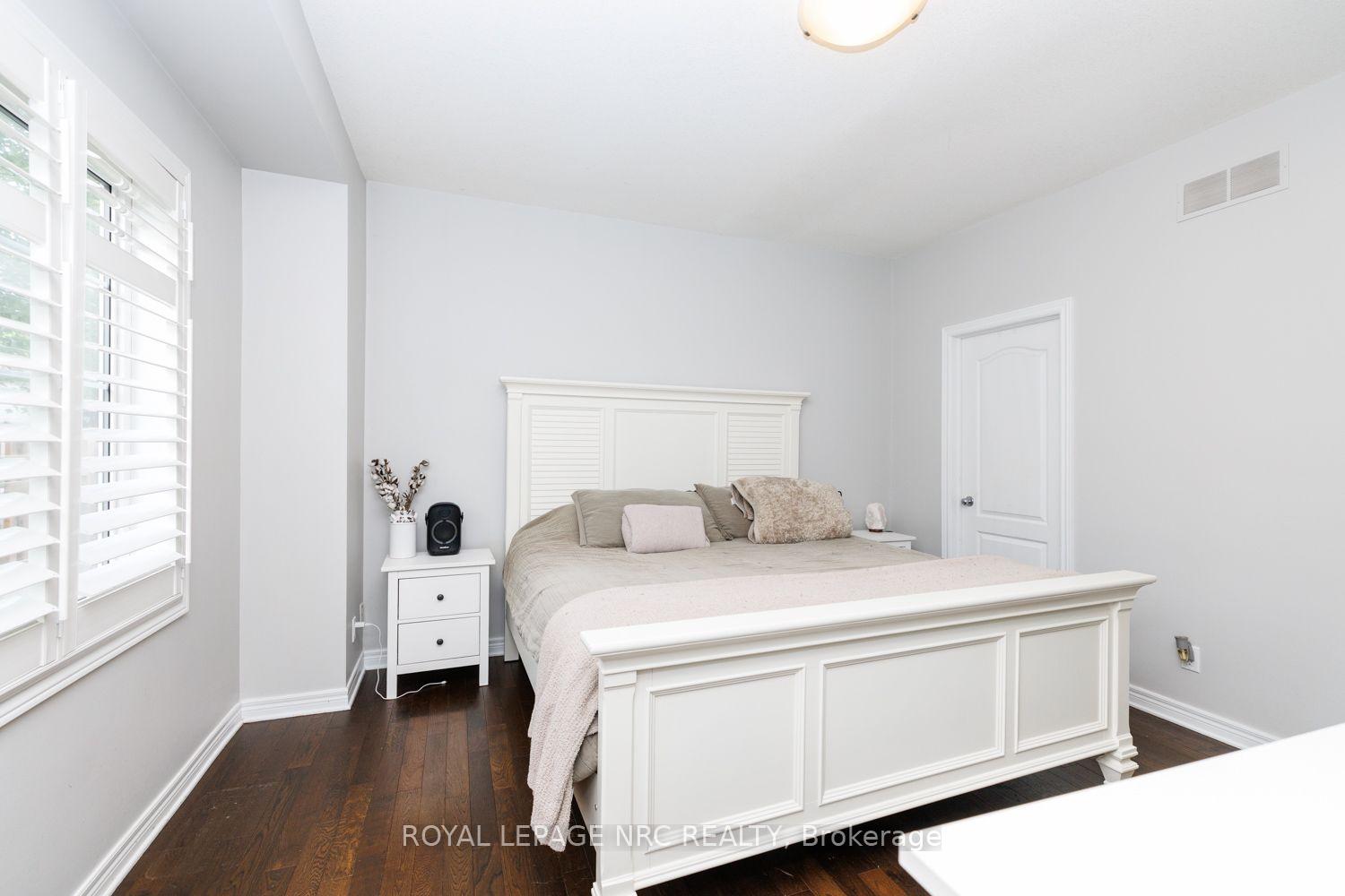 Photo 15 of Unit 9, 8142 Costabile Drive, Niagara Falls, Ascot — HOMEH