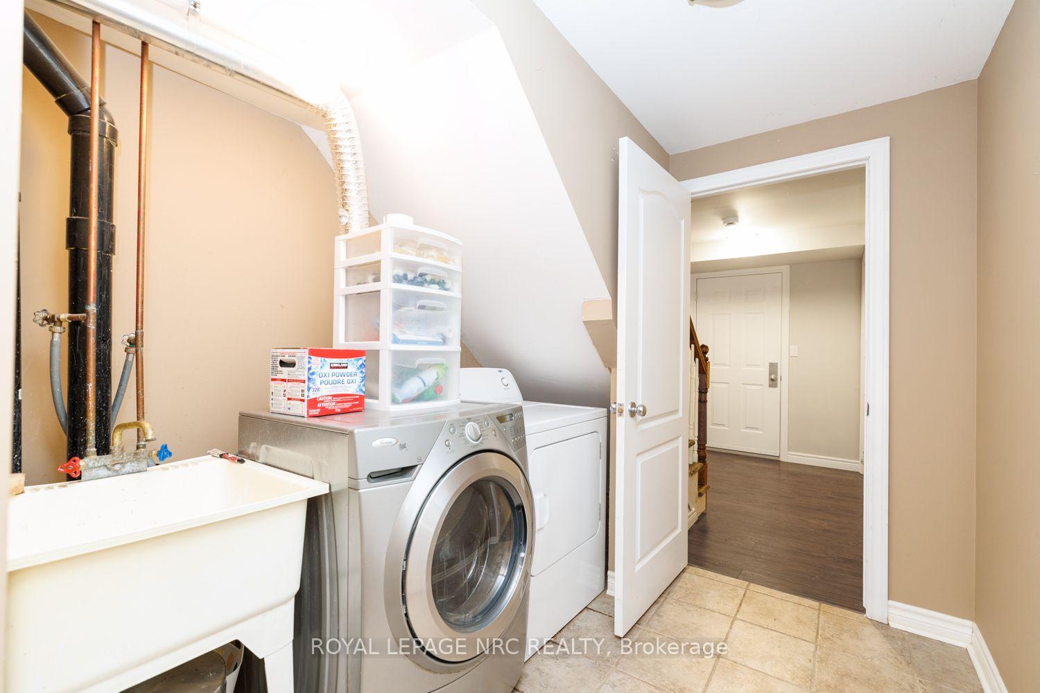 Photo 25 of Unit 9, 8142 Costabile Drive, Niagara Falls, Ascot — HOMEH