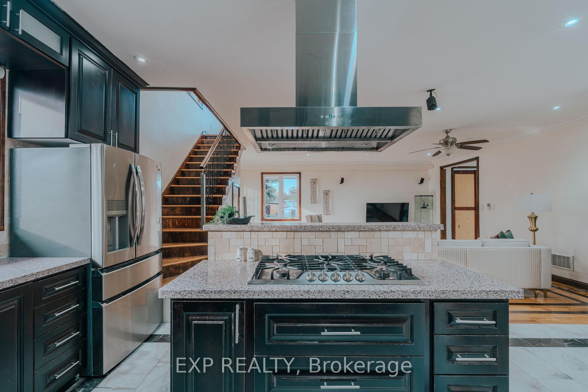 Photo 17 of 3257 Monica Drive, Mississauga, Malton — HOMEH