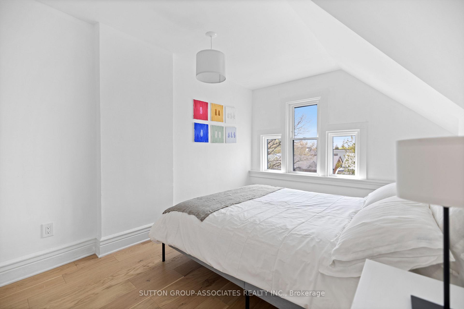 Photo 21 of 853 Manning Avenue, Toronto, The Annex — HOMEH