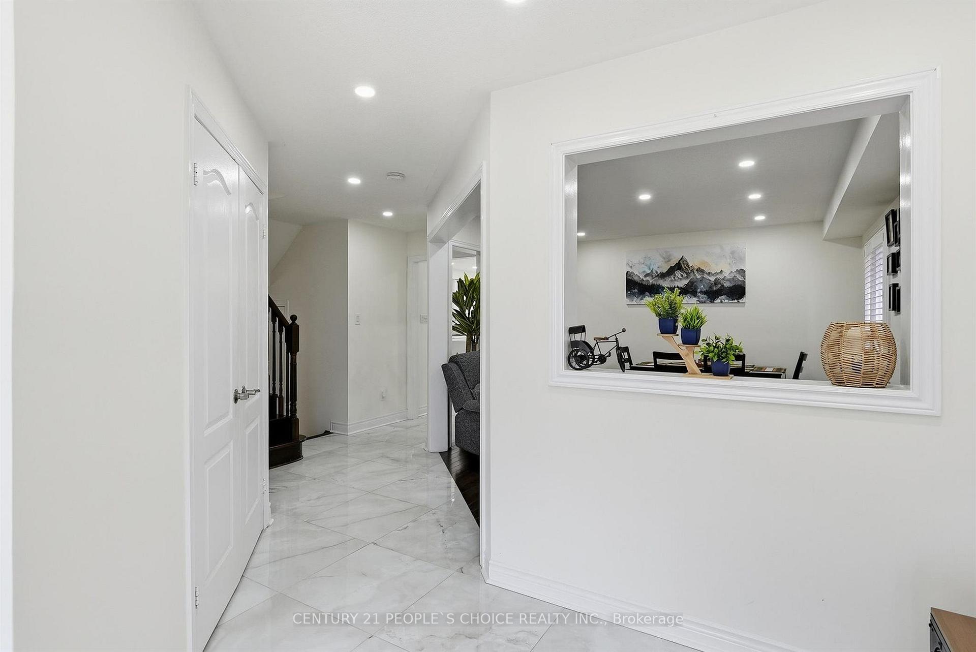 Photo 4 of 17 Chatterson Street, Whitby, Rolling Acres — HOMEH