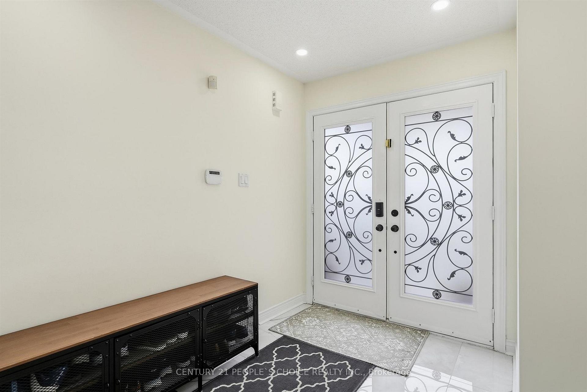 Photo 5 of 17 Chatterson Street, Whitby, Rolling Acres — HOMEH