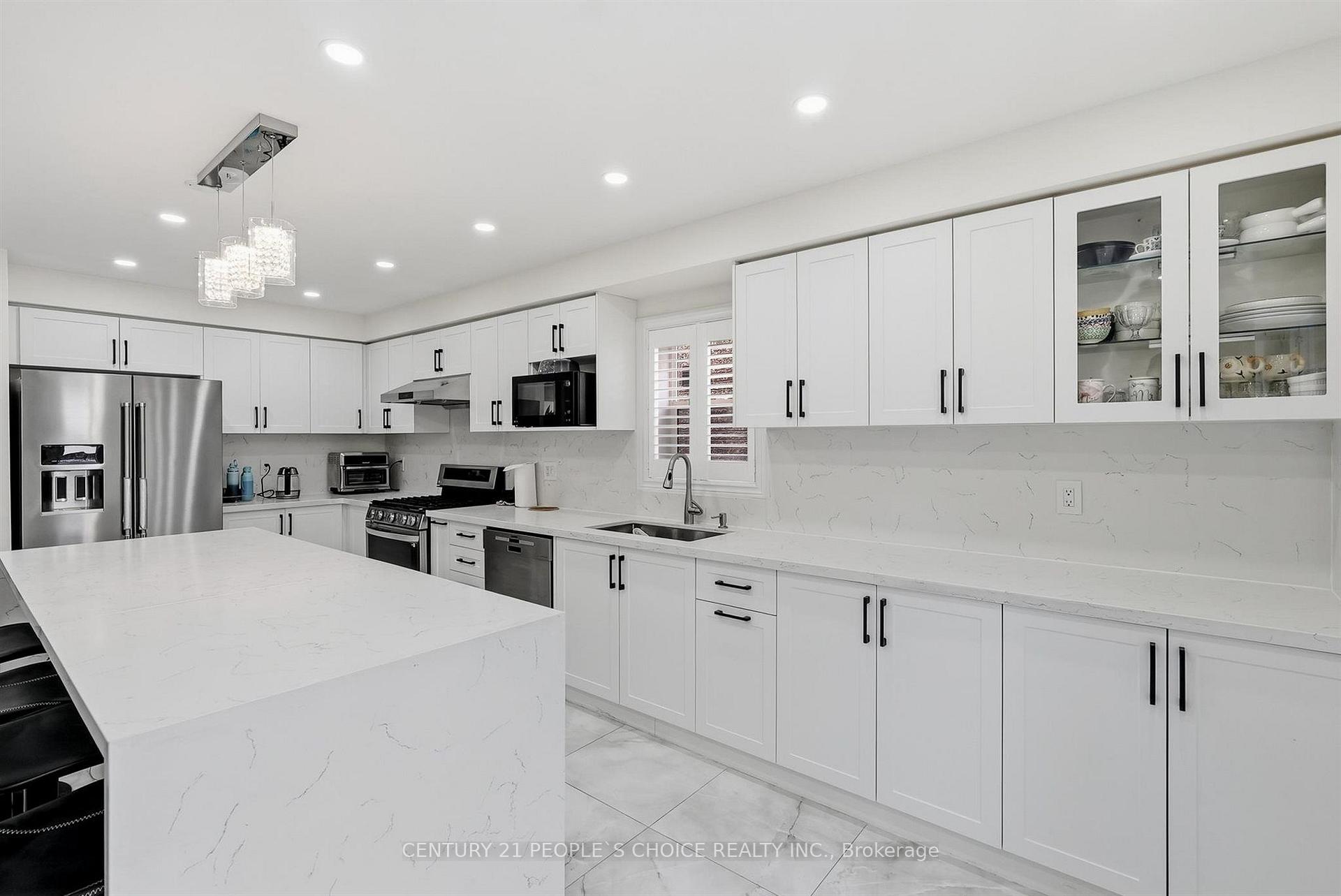 Photo 12 of 17 Chatterson Street, Whitby, Rolling Acres — HOMEH