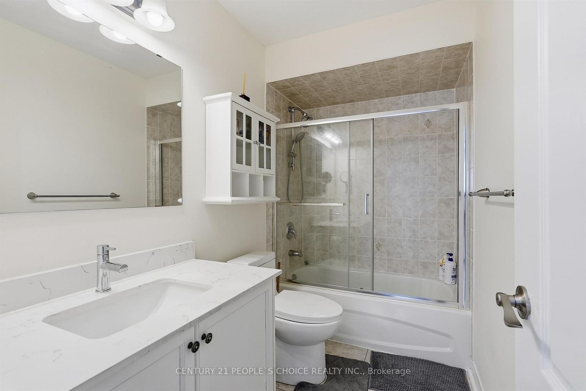 Photo 34 of 17 Chatterson Street, Whitby, Rolling Acres — HOMEH
