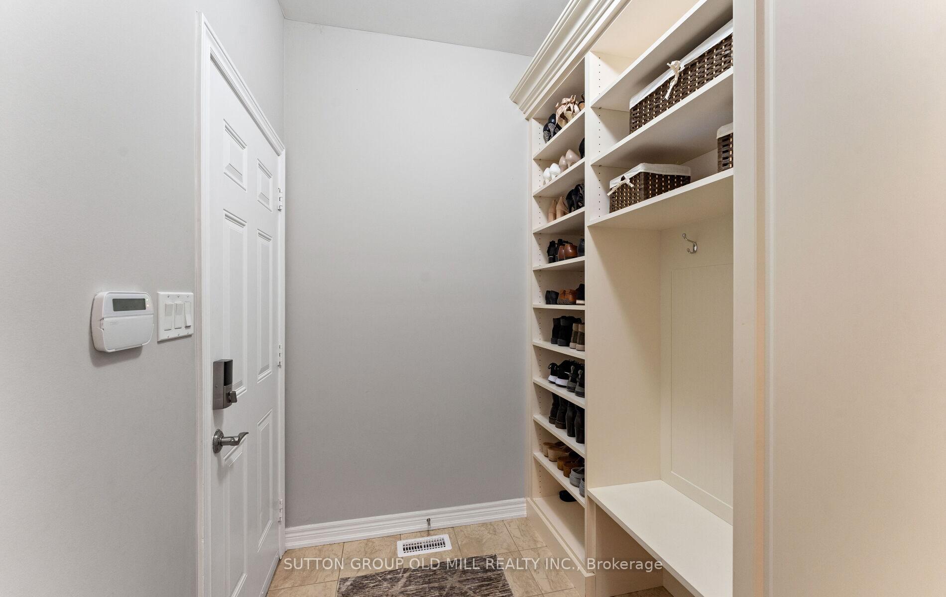 Photo 14 of 201 Vellore Park Avenue, Vaughan, Vellore Village — HOMEH